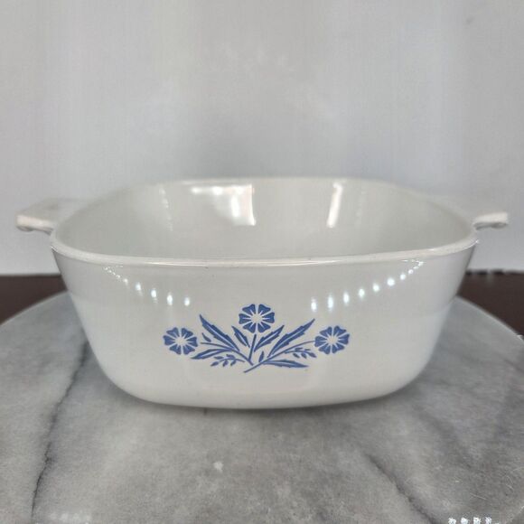 Vintage Corning Ware Cornflower Blue Casserole Dish Set 1 1.5 2.5 Qt Lids USA - Picture 4 of 16